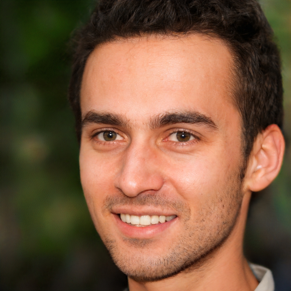 Максим Полуян