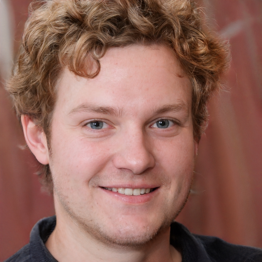 Александр Гроздь