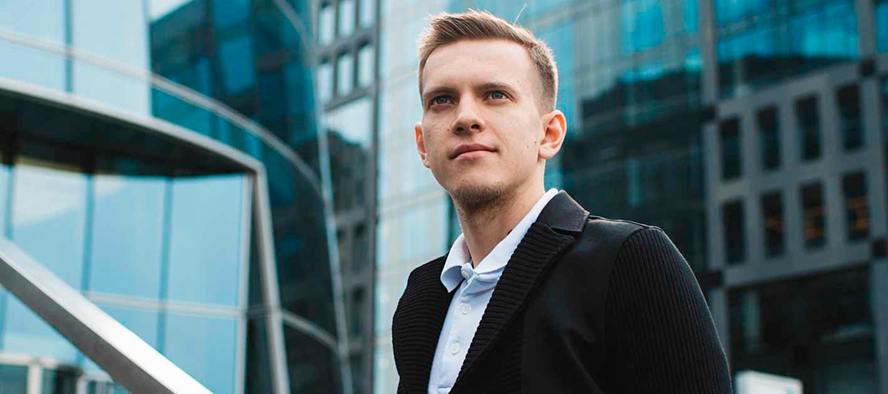 Инвестиционный консультант Инвестиционный консультант
